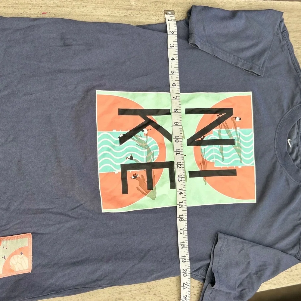 Nike Basketball Graphic Tee Loose Fit Navy Blue Around The World Shirt Small